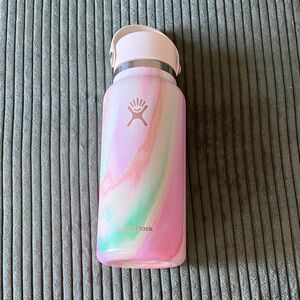 Hydro Flask Pink Marble Stainless Water Bottle 32oz